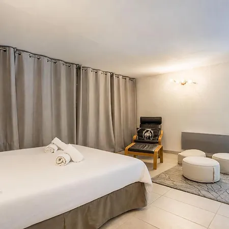 De L'uba - Welkeys Villa *